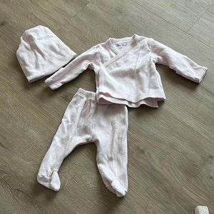 Kissy kissy newborn girl set